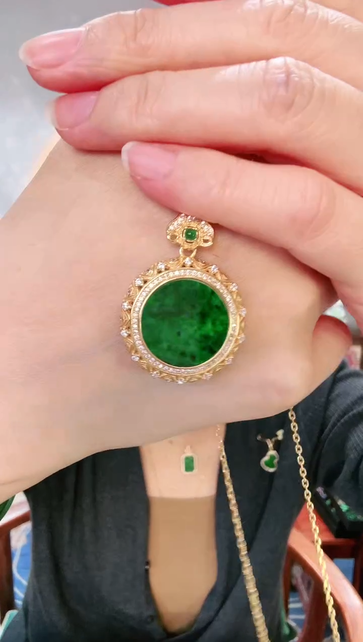 【闪购商品】翡翠吊坠(不含链)银S925镶嵌吊坠