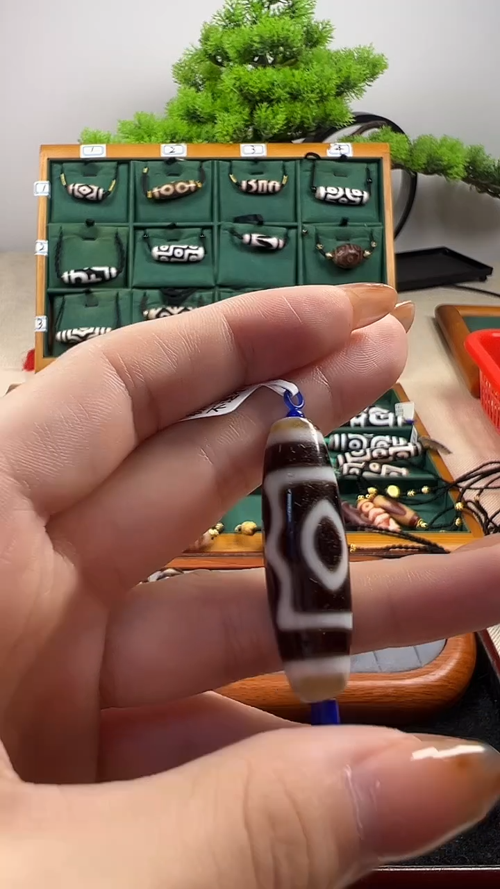 玛瑙/玉髓（覆膜）颈饰未镶嵌33（微瑕随机发货）