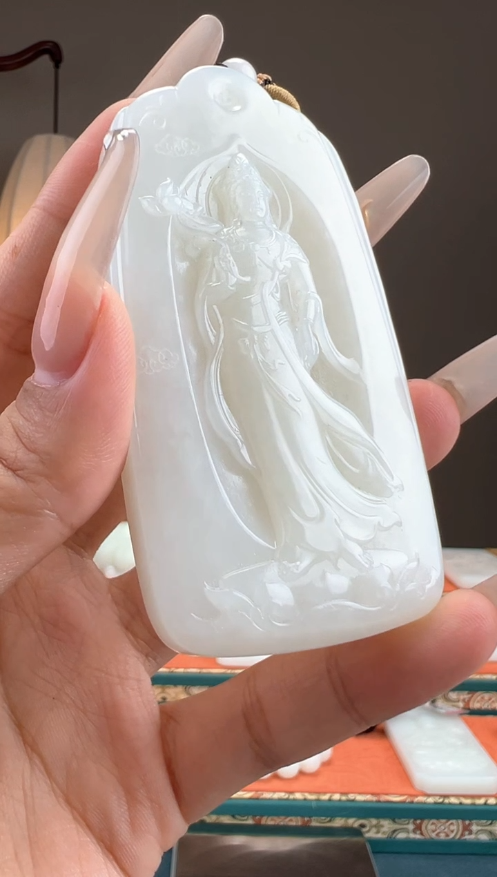 【闪购商品】和田玉颈饰未镶嵌1