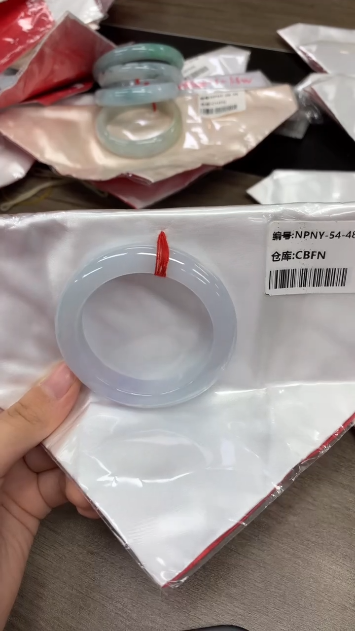 【闪购商品】翡翠手镯未镶嵌翡翠手镯