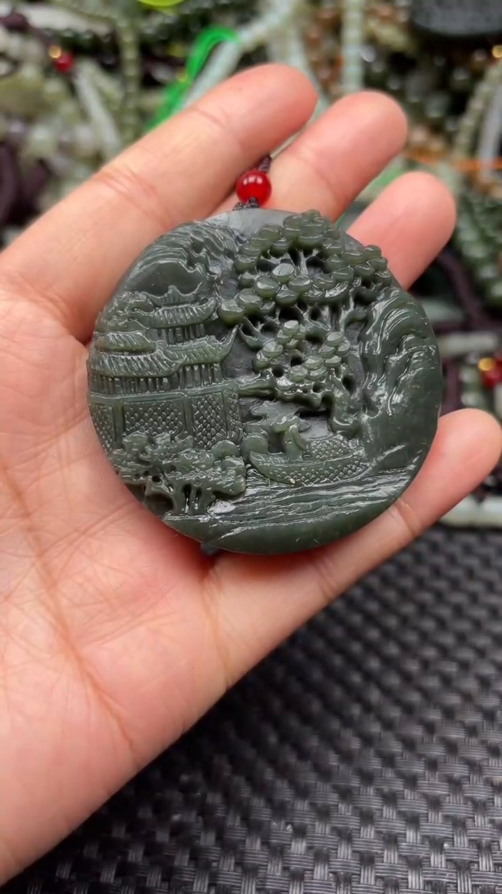 【闪购商品】和田玉颈饰未镶嵌.