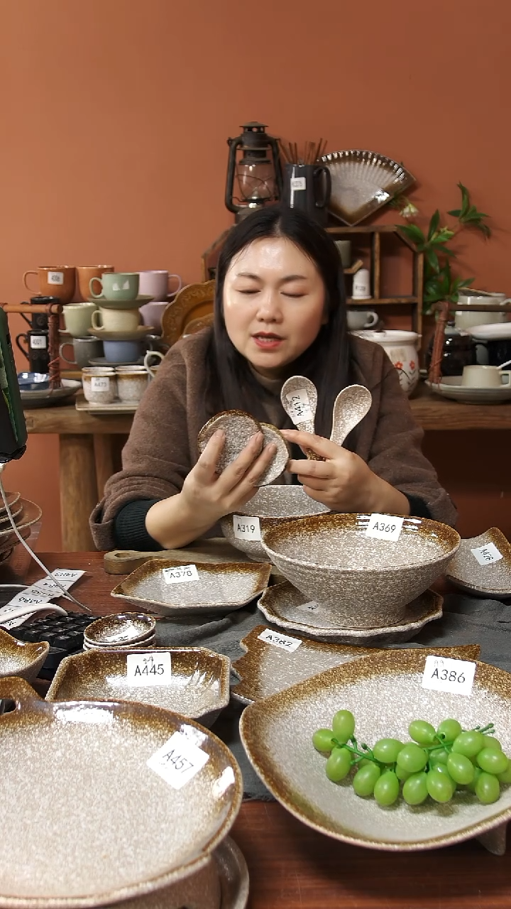 陶瓷A412 两勺两托陶瓷粗陶四件套可能微瑕