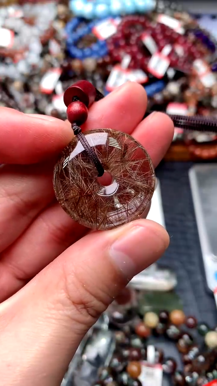 【闪购商品】水晶吊坠(赠链)未镶嵌46