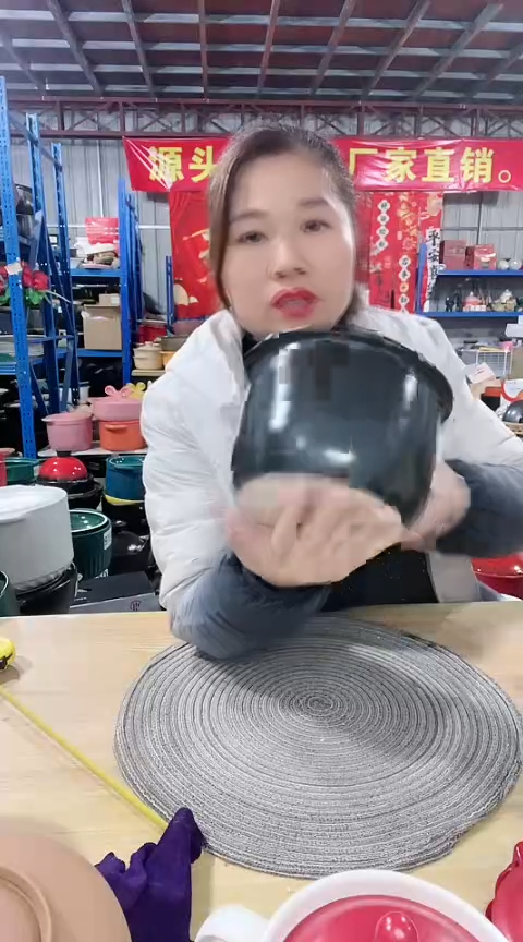 【闪购商品】A01瑕疵1.2黑锅不带盖.。。