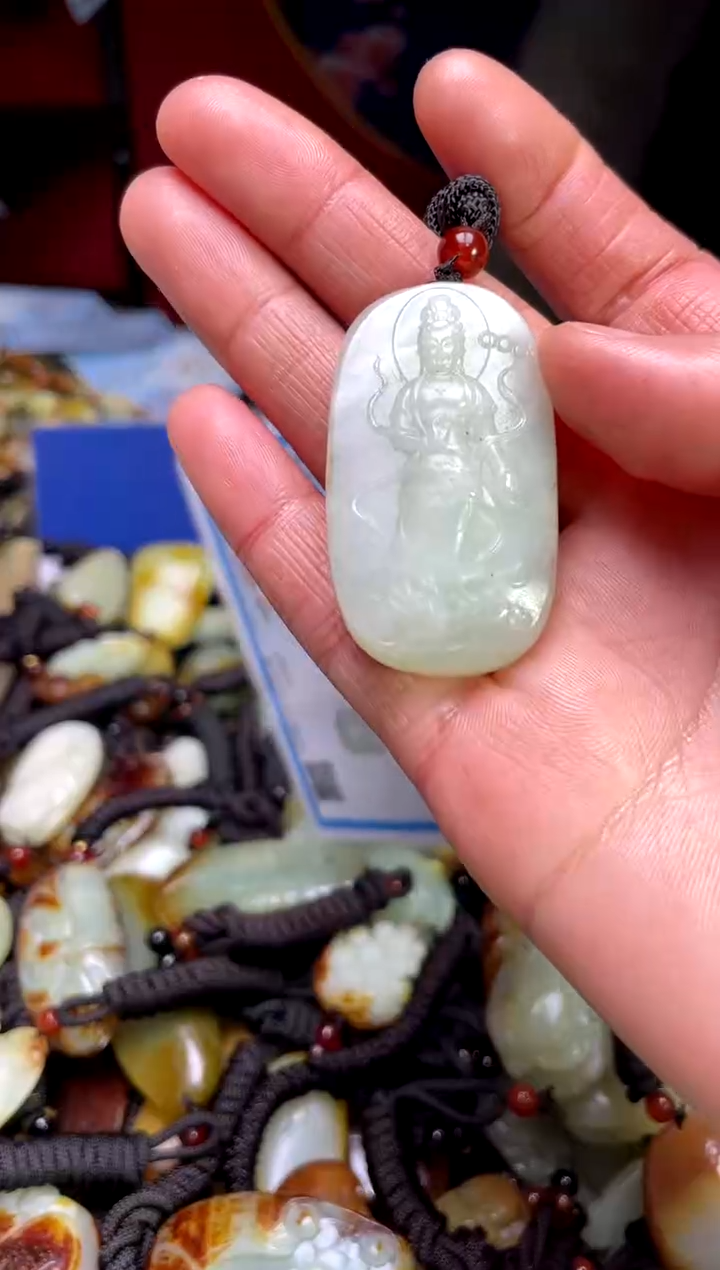 【闪购商品】和田玉颈饰未镶嵌1