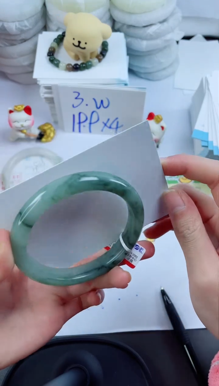 【闪购商品】石英质玉手镯未镶嵌804-60.6