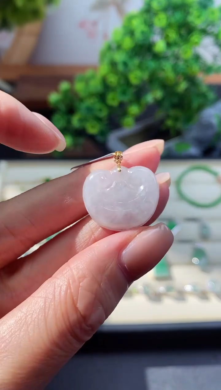 吊坠(不含链)18K金镶嵌翡翠如意多样性发其一@@CMT1005