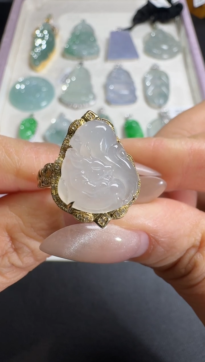 【闪购商品】翡翠戒指18K金镶嵌【源头工厂】钻石镶嵌九尾狐