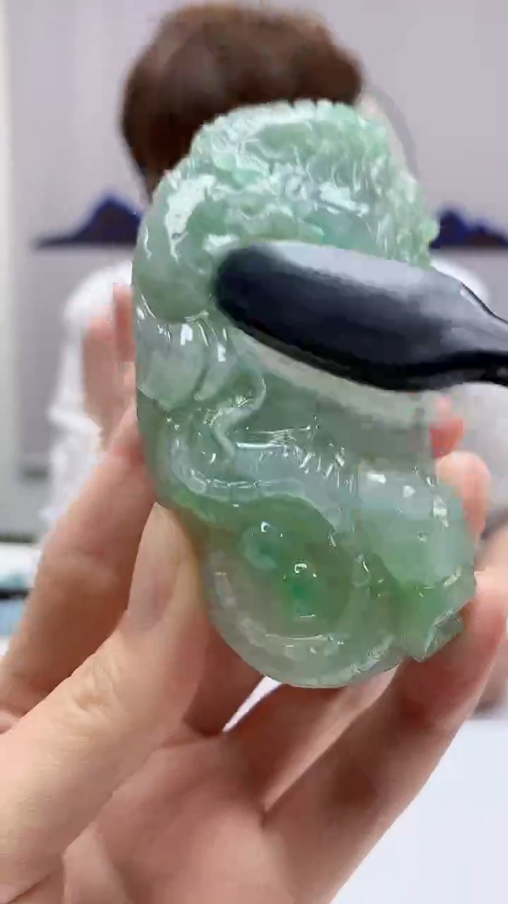 【闪购商品】定制翡翠未镶嵌4868zm-毛货挂件