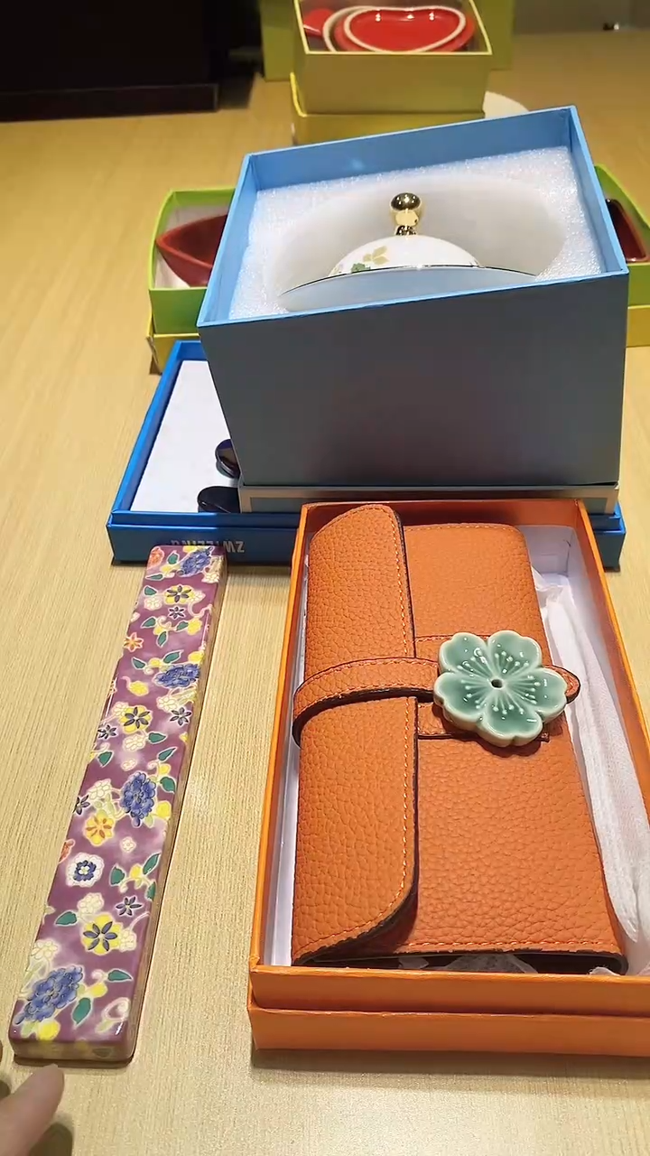 【闪购商品】瓷片锅碗瓢盆一件不剩