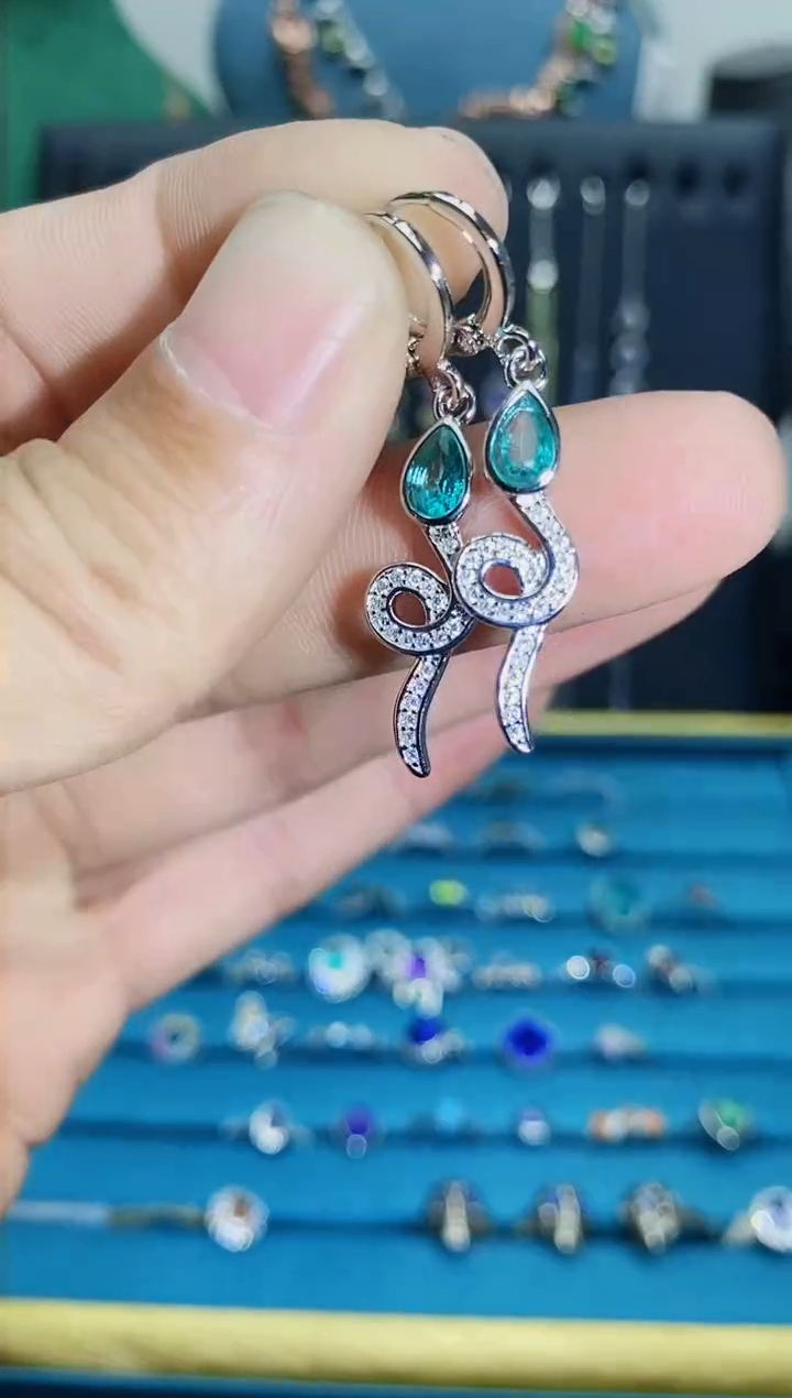 【闪购商品】托帕石耳饰银S925镶嵌1121