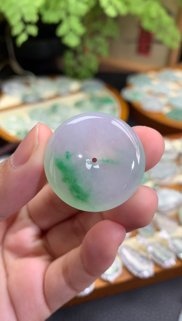 【闪购商品】翡翠颈饰未镶嵌平安扣