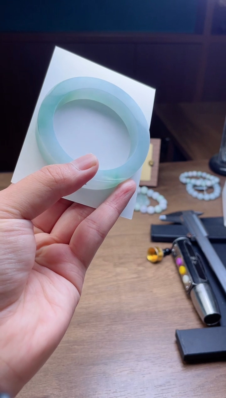 未镶嵌手镯定制翡翠繁**锦定制