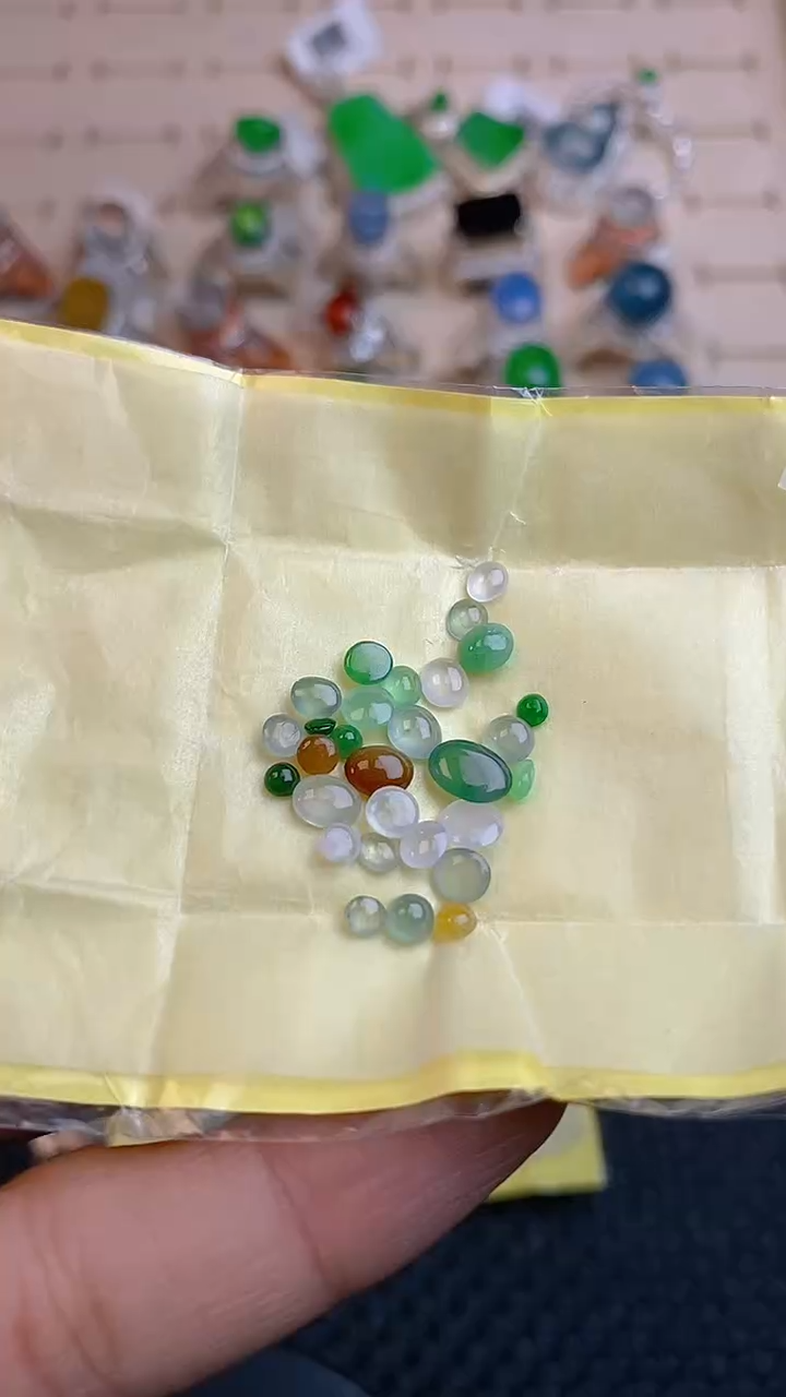 【闪购商品】翡翠耳饰未镶嵌天然A货翡翠159