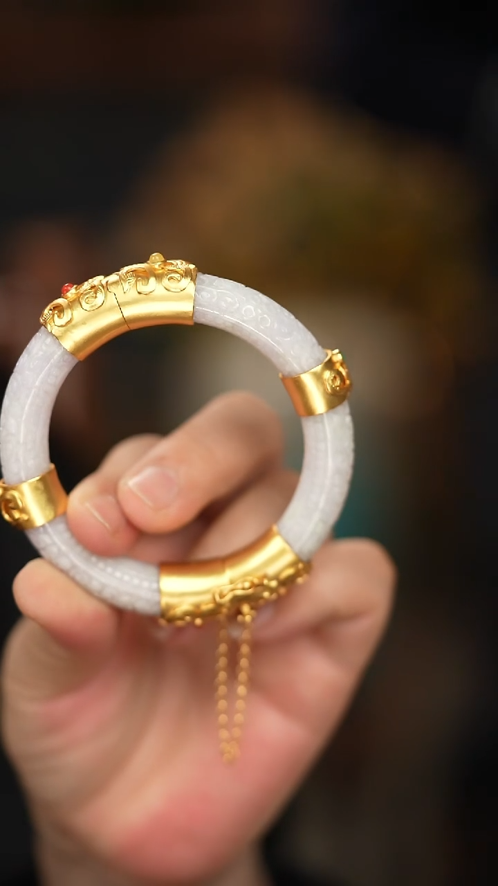 【闪购商品】翡翠手镯银S925镶嵌新款