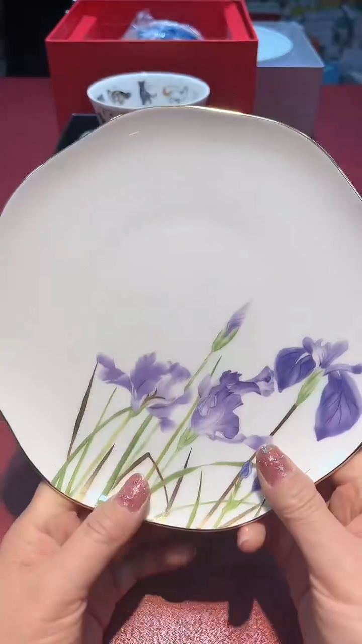【闪购商品】瓷片锅碗瓢盆一件不剩