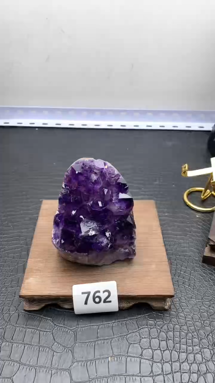 【闪购商品】紫晶1未镶嵌762号摆件
