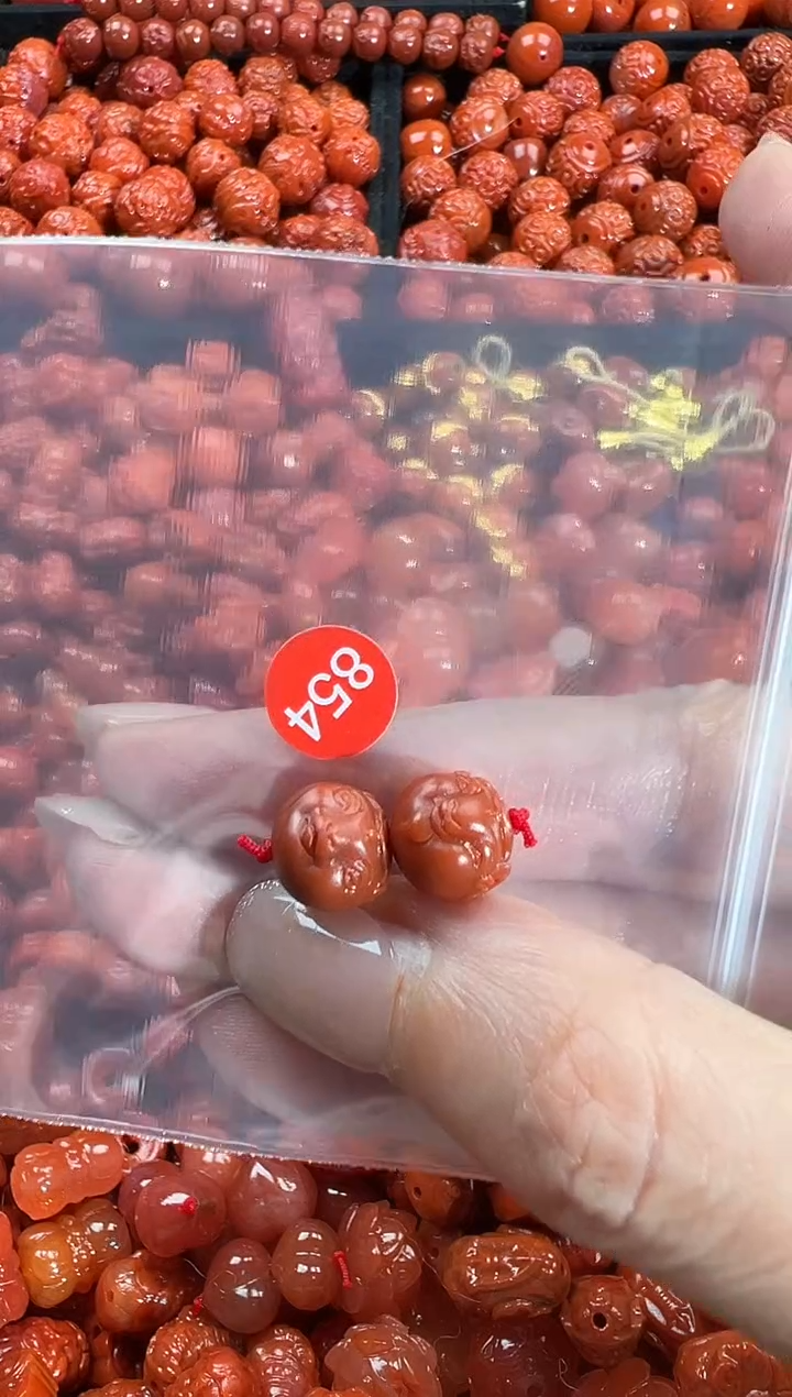 颈饰未镶嵌南红玛瑙5