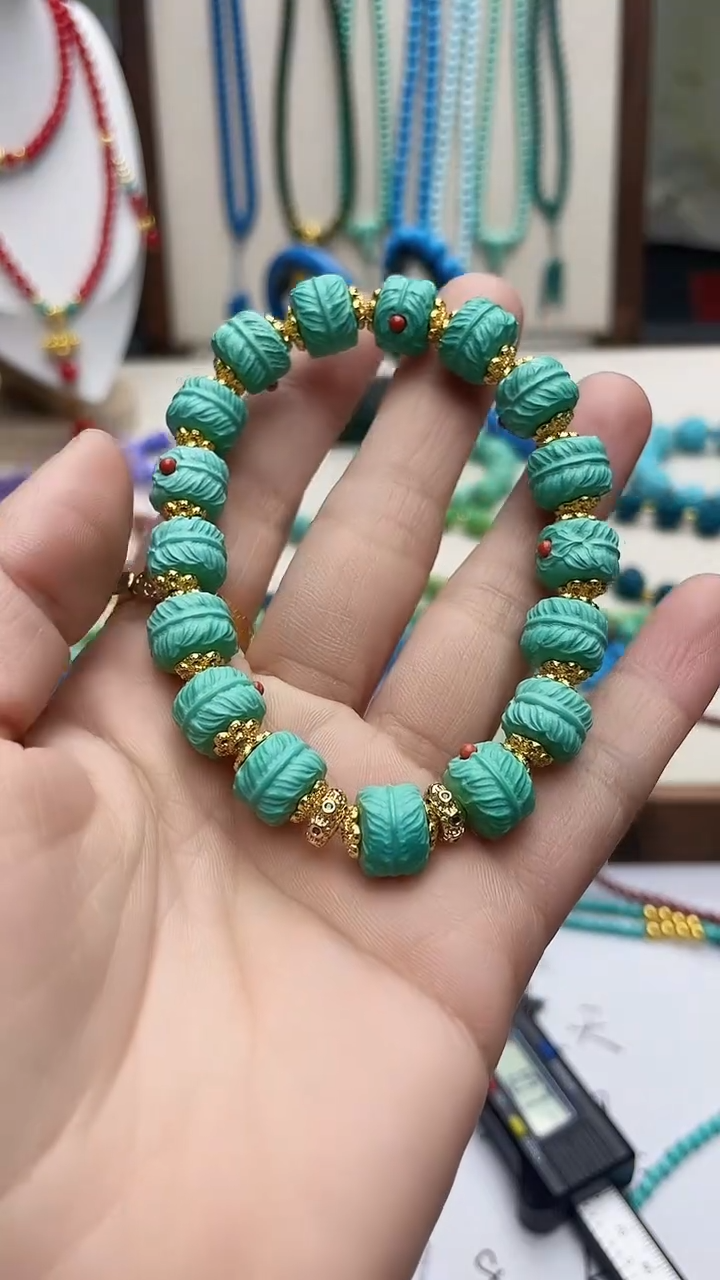 珍藏特色绿色高瓷