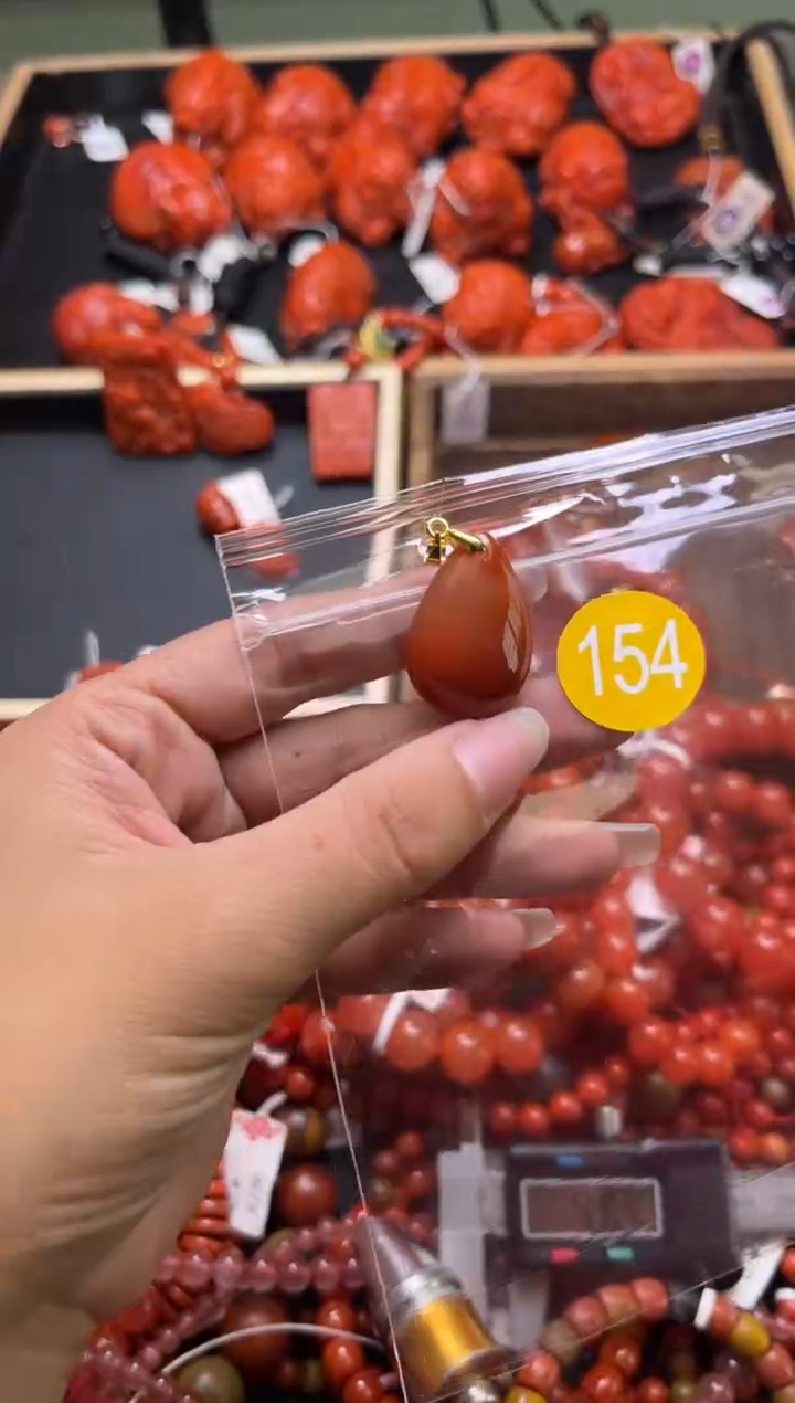 【闪购商品】南红玛瑙珠宝奇石未镶嵌154