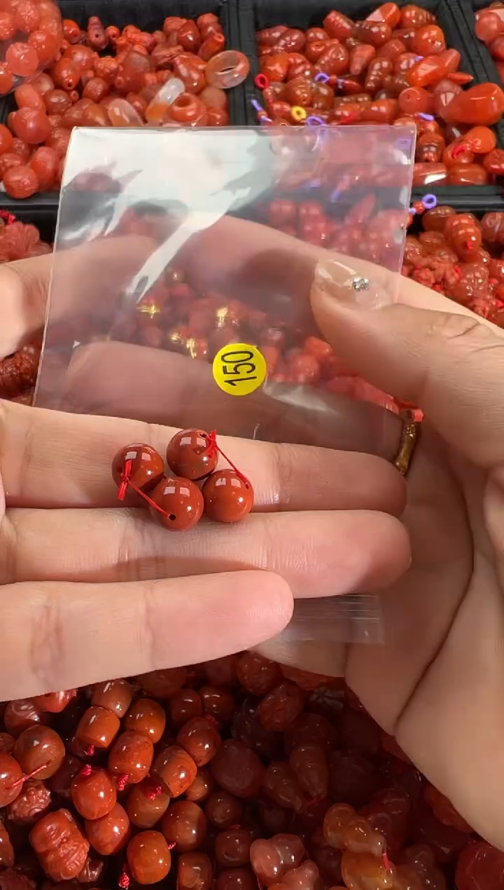 【闪购商品】南红玛瑙颈饰未镶嵌1