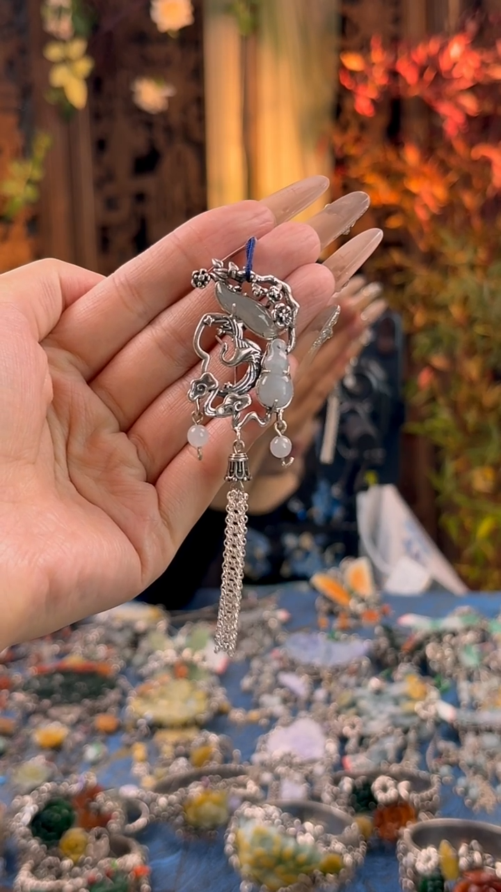 银S925镶嵌挂件翡翠胸针