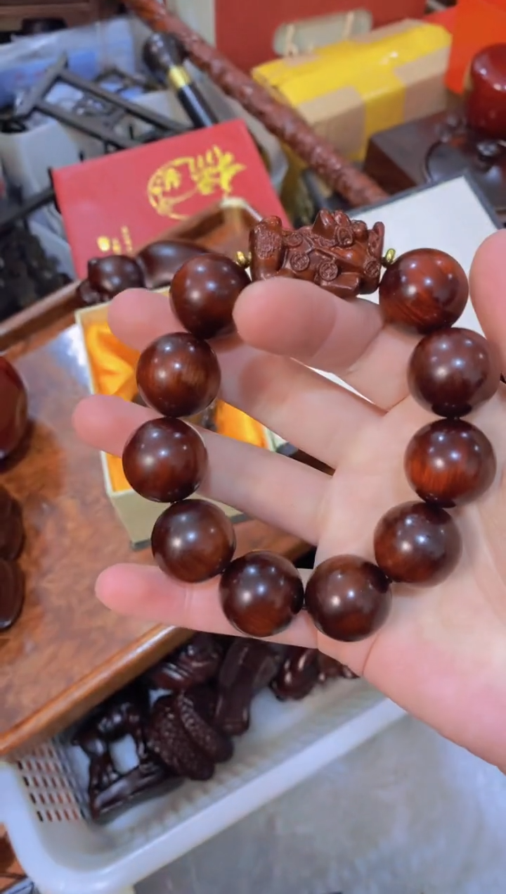 【闪购商品】木2.0貔貅手串挂件直播推荐