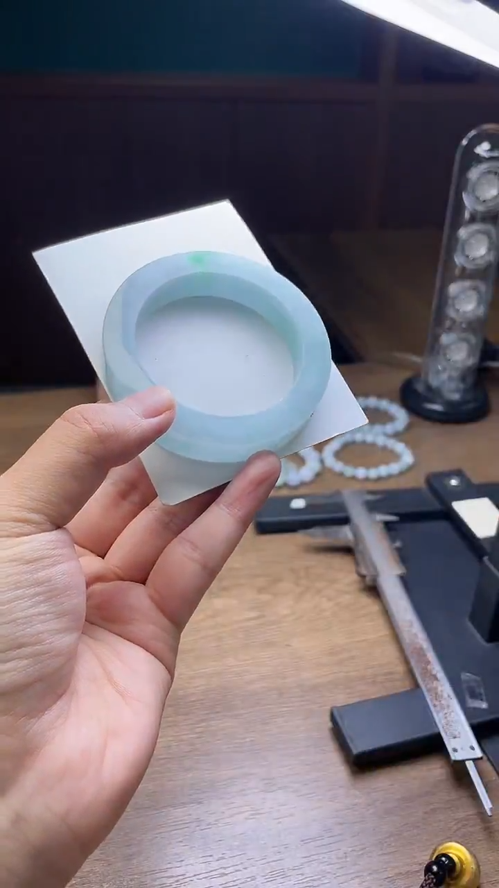 未镶嵌手镯定制翡翠✨****️定制