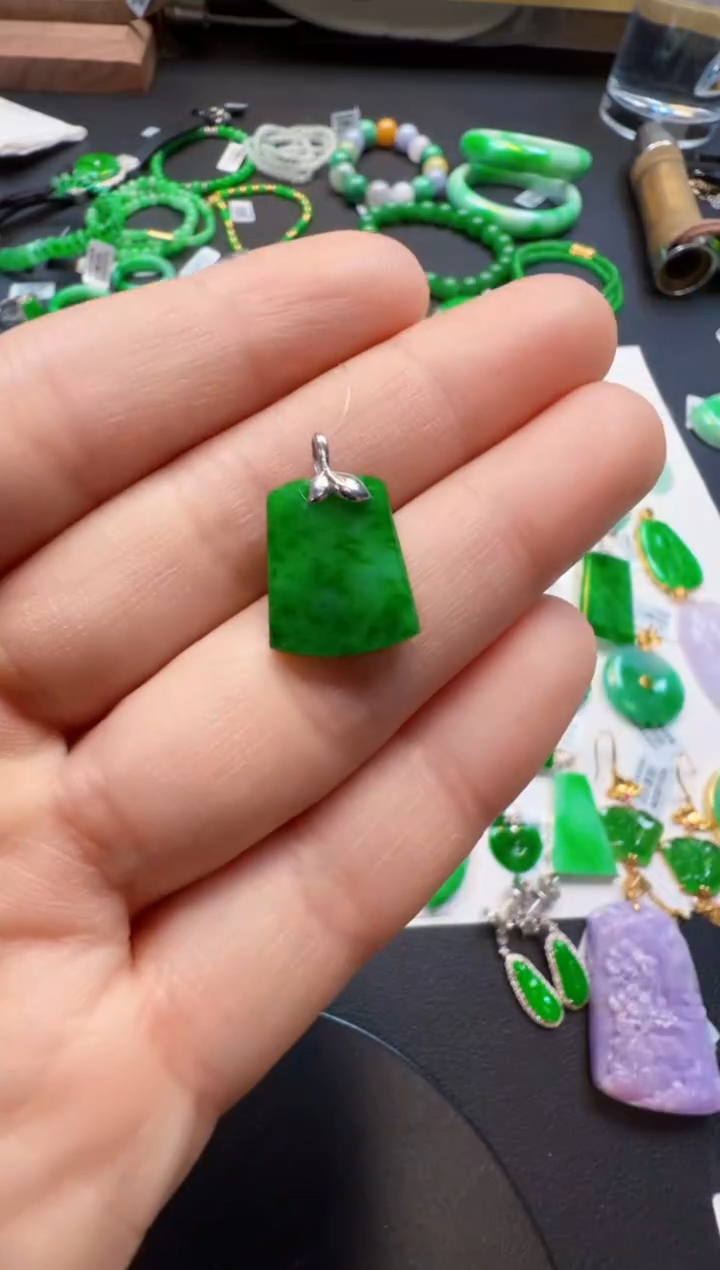 【闪购商品】定制翡翠18K金镶嵌620元