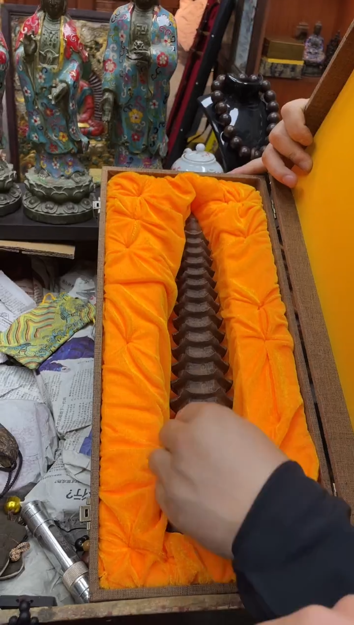 【闪购商品】大叶紫檀（黑酸枝木类） 