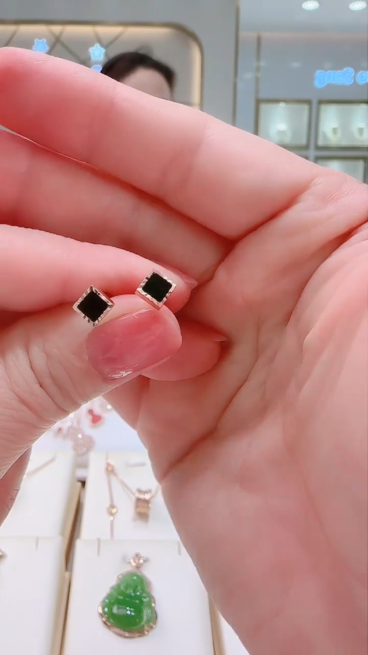 【闪购商品】玛瑙/玉髓耳饰18K金镶嵌18K金耳饰