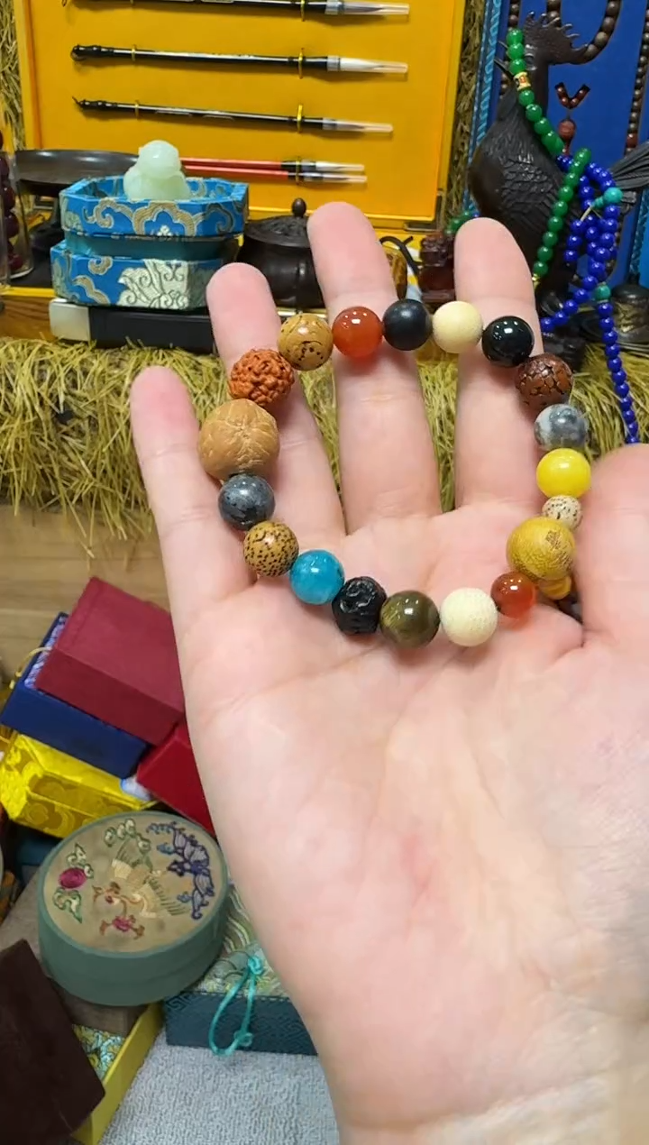 【闪购商品】琥珀颈饰未镶嵌艳艳专属链接