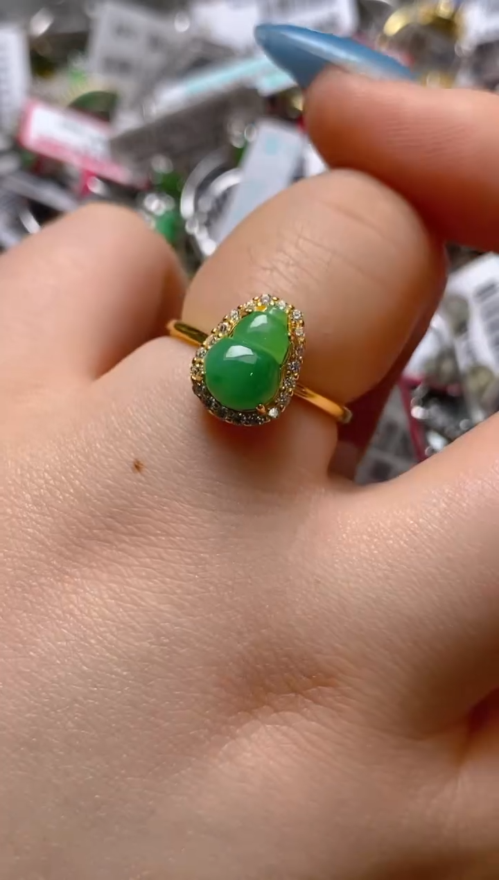 银S925镶嵌戒指翡翠百内无证书