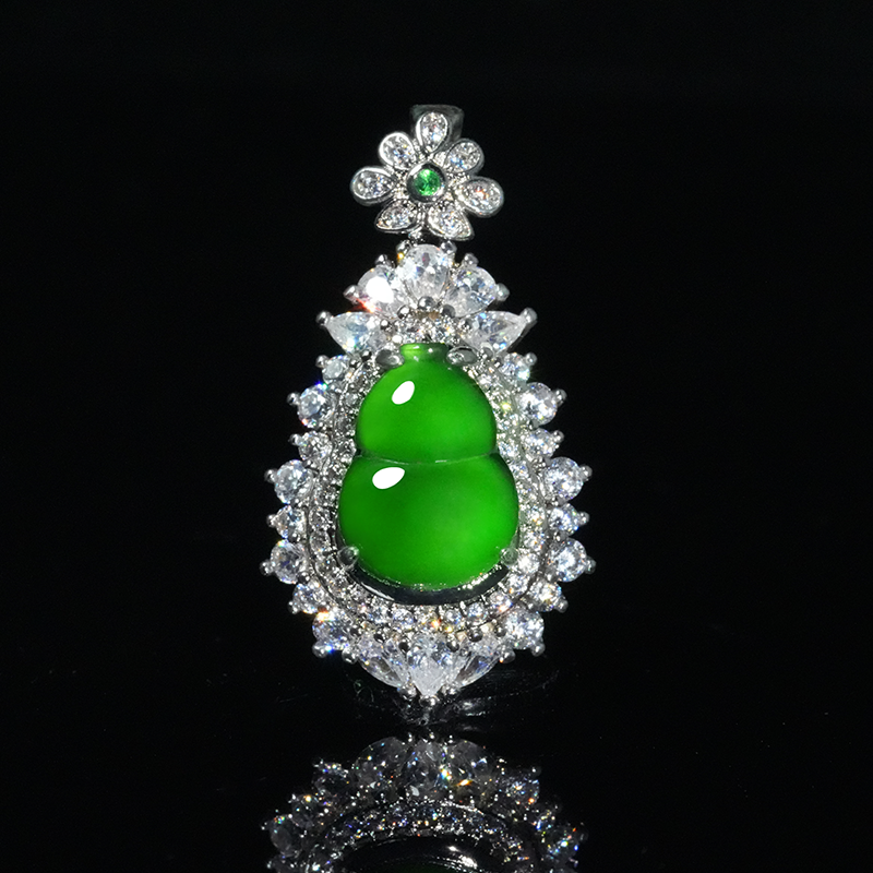 【小胖翡翠】天然翡翠绿葫芦吊坠A货轻奢百搭款（不含链）多样性发1