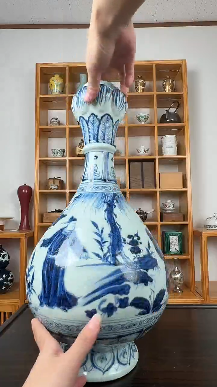 瓶一件青花花卉纹瓷瓶