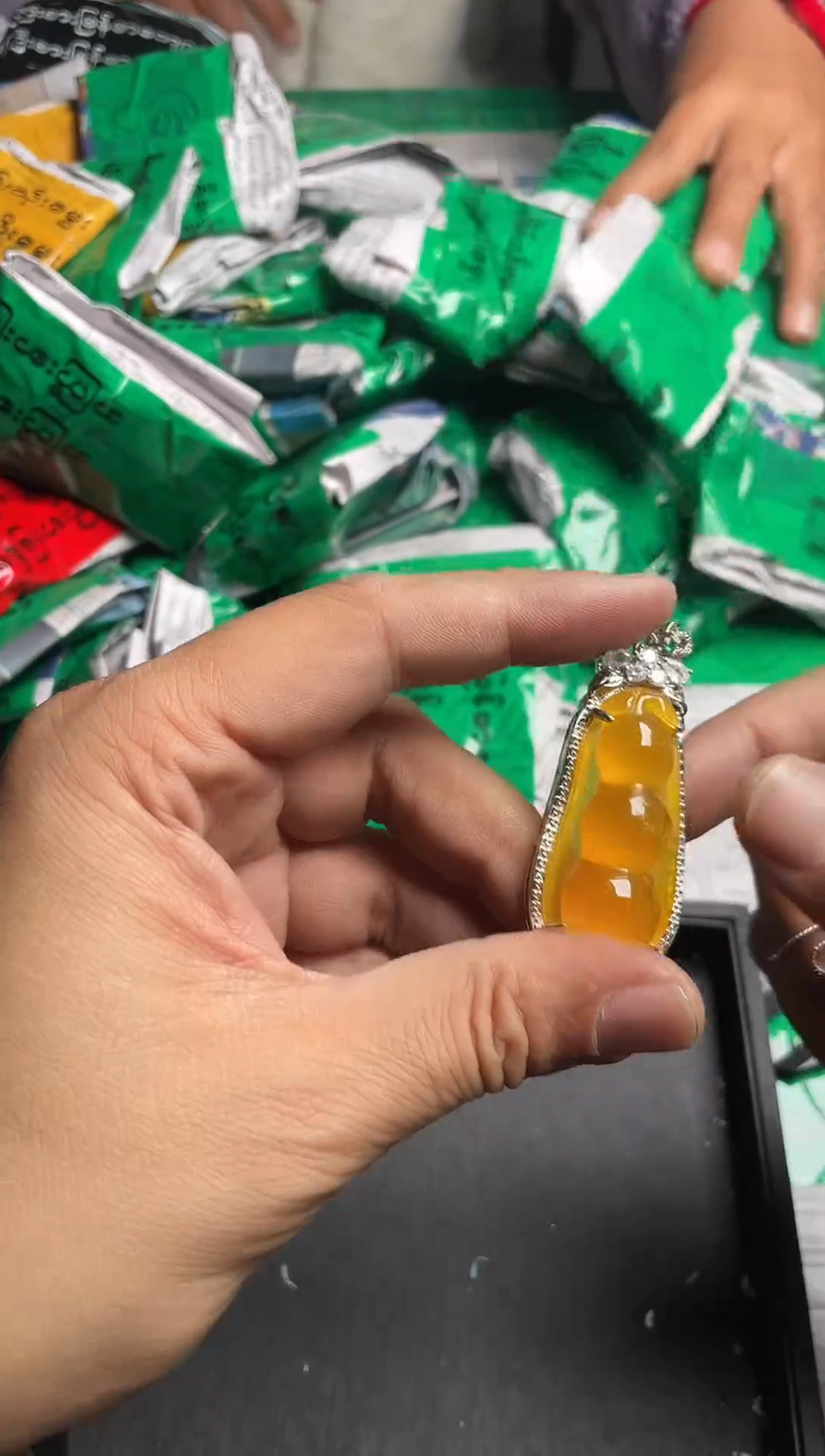 强子收货--所见即所得--多样性发货--FH422黄豆子