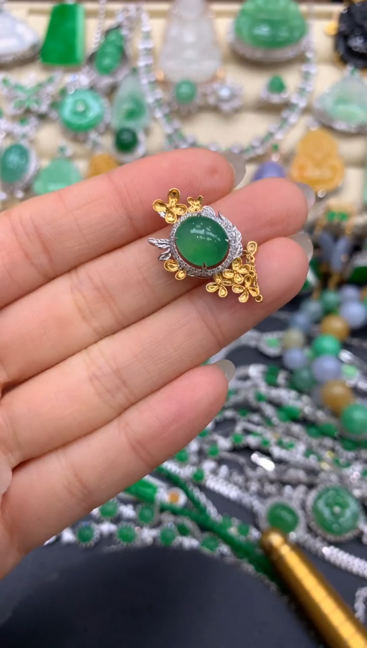 【闪购商品】翡翠颈饰18K金镶嵌341-中国好珍宝