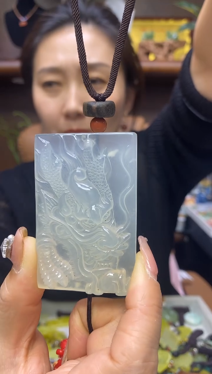 【闪购商品】岫玉吊坠未镶嵌·