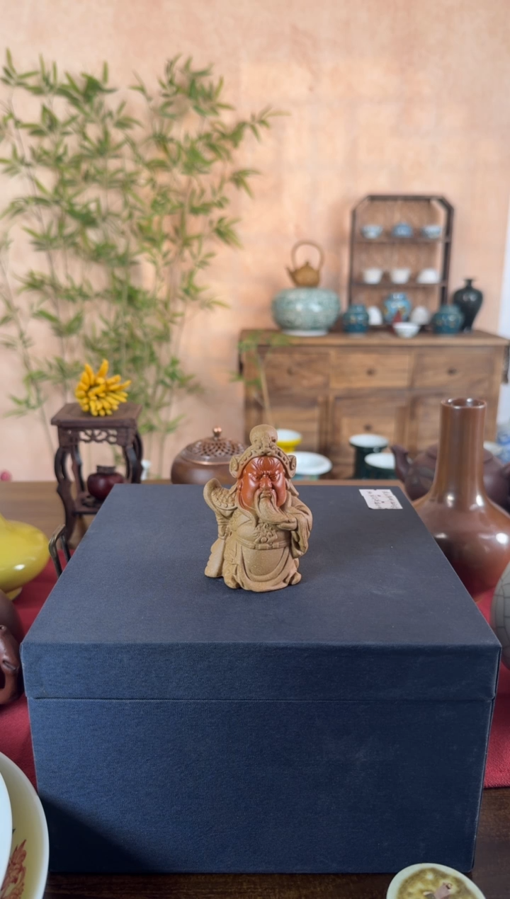 紫砂茶宠迪**爸紫砂锻泥原矿茶宠关二爷