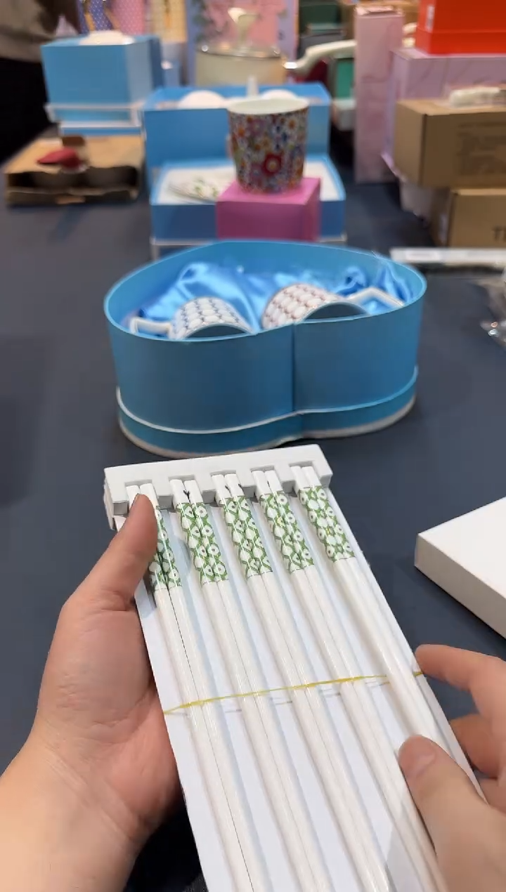 【闪购商品】瓷片K413全场正品，京东包邮