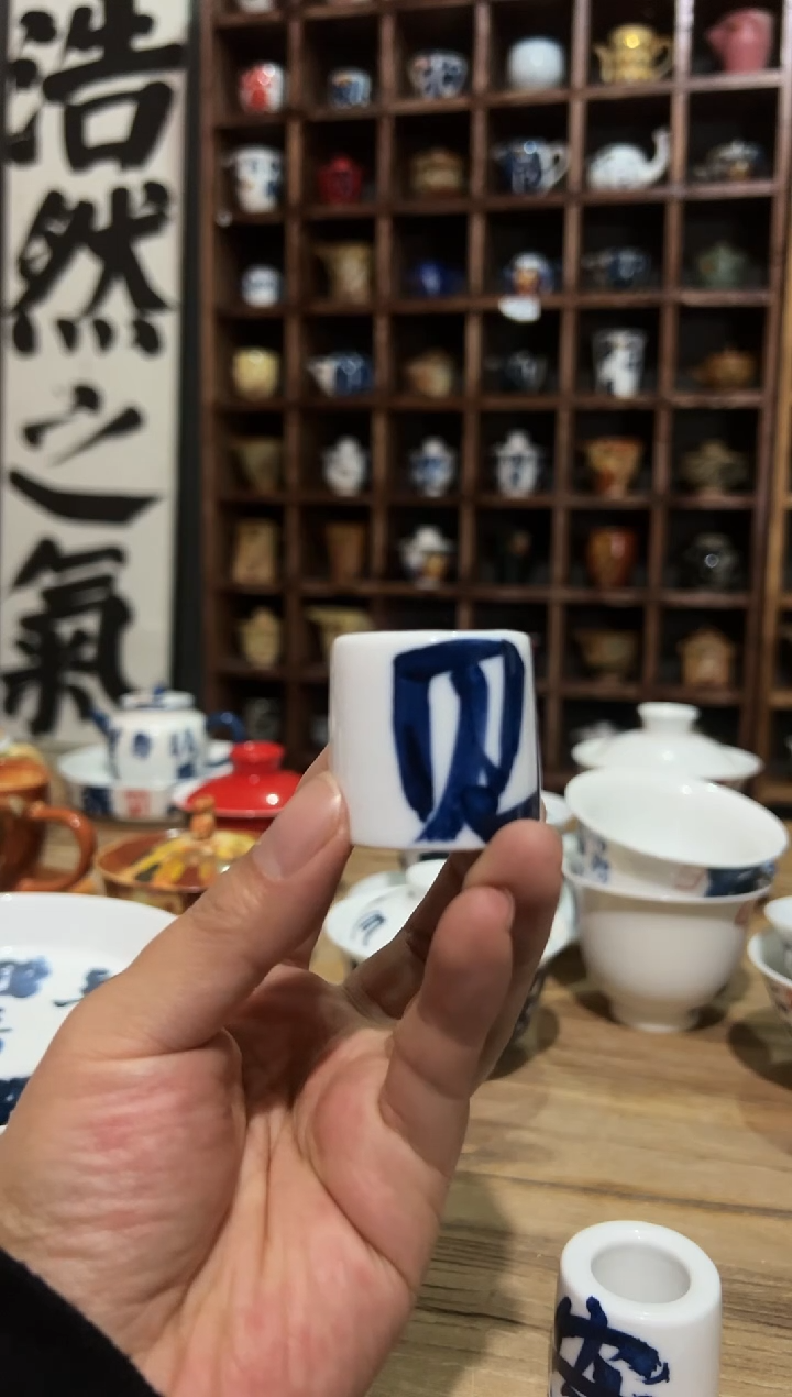 【闪购商品】观云听雨原创手绘茶具-