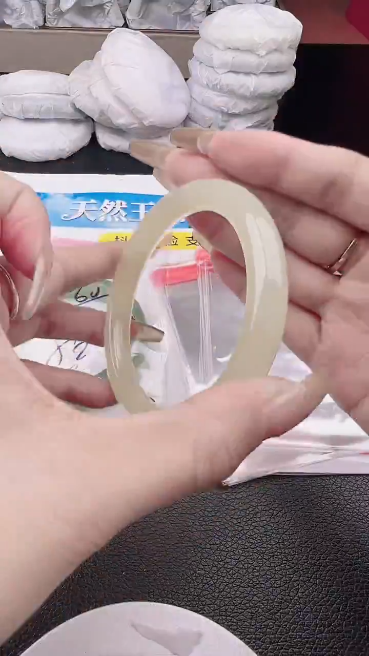 未镶嵌手镯石英质玉晴水圈口59.2