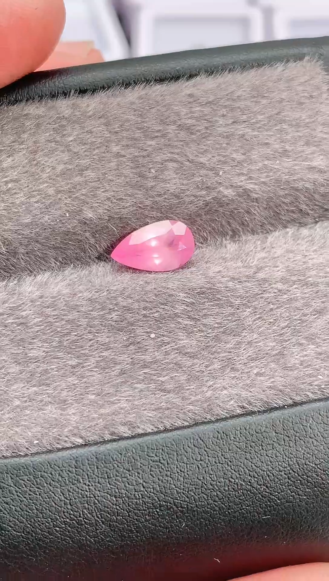 裸石尖晶石1.35-8100天然尖晶石