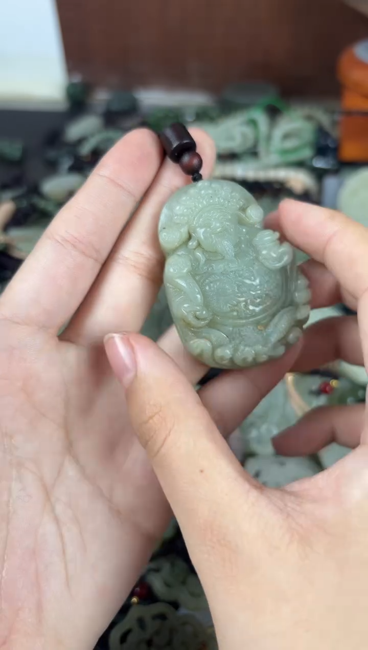 【闪购商品】和田玉颈饰未镶嵌1