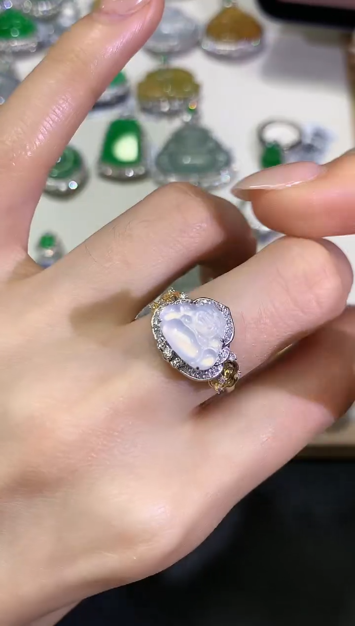 【闪购商品】翡翠颈饰18K金镶嵌团购20