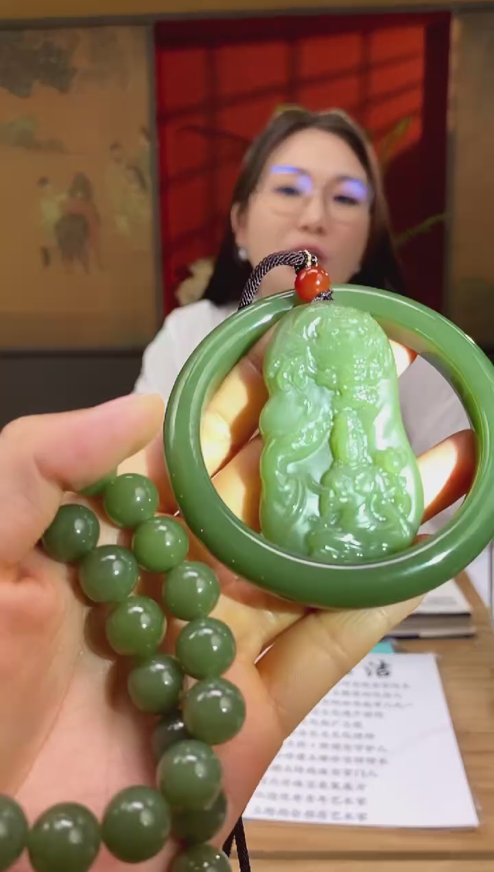 和田玉未镶嵌颈饰d463