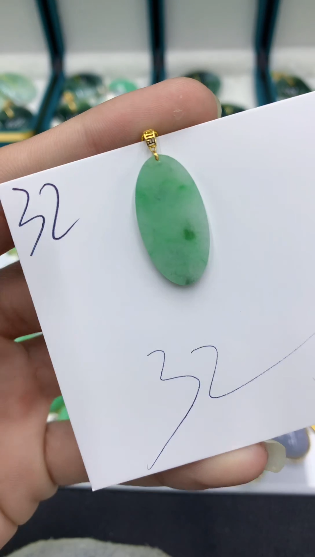 【闪购商品】翡翠颈饰18K金镶嵌翡翠