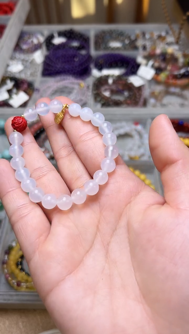 未镶嵌手链玛瑙/玉髓莉****️白玛瑙单圈手串