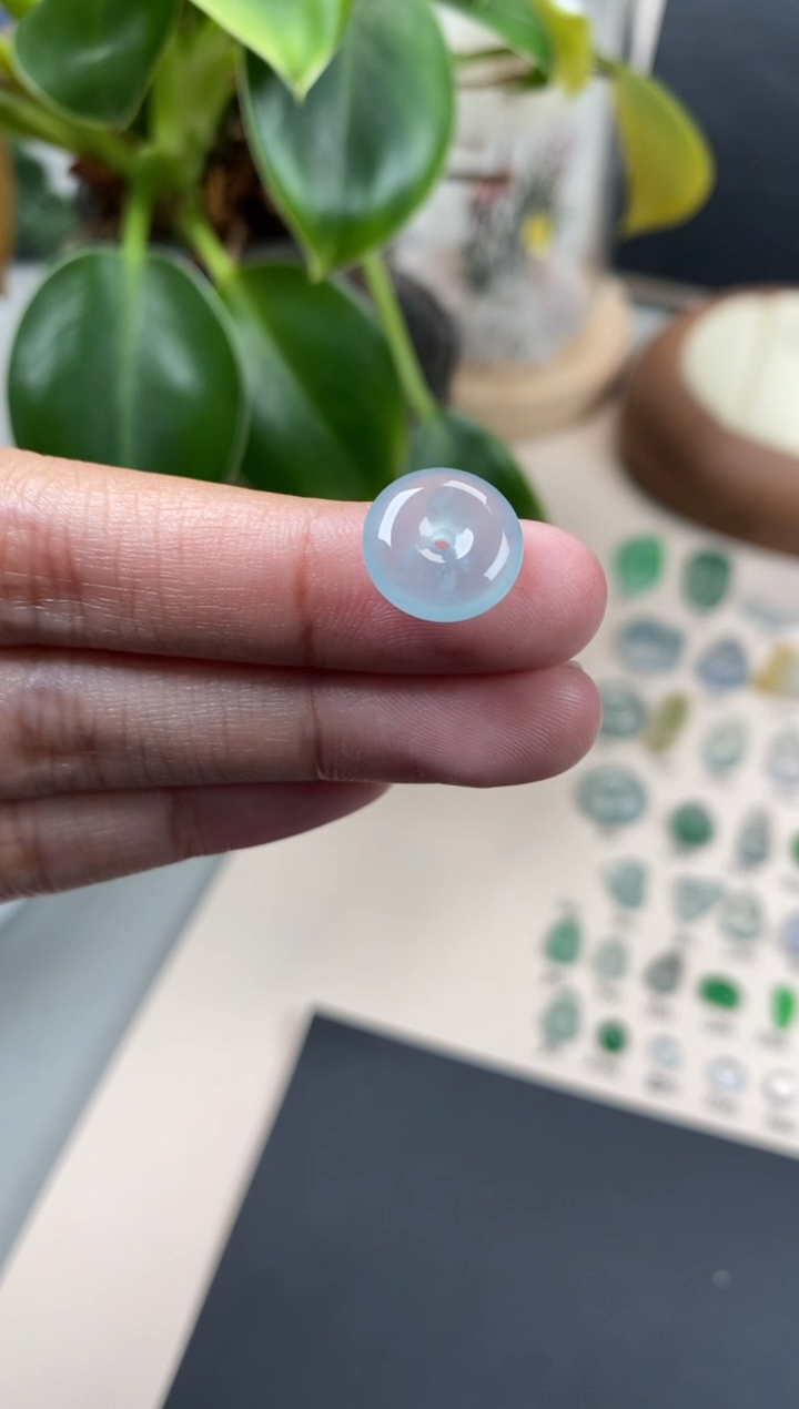 【闪购商品】翡翠颈饰未镶嵌翡翠冰晴平安扣