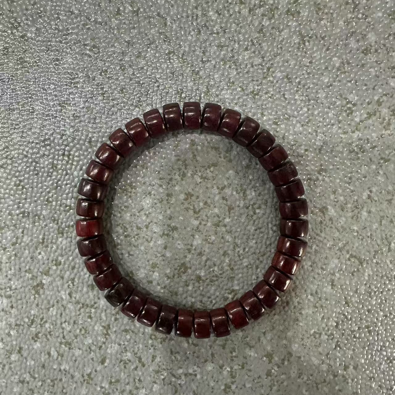 Z11 紫檀药片珠单圈手串0.8cm*0.5cm